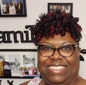 Meet your Posher, Carol